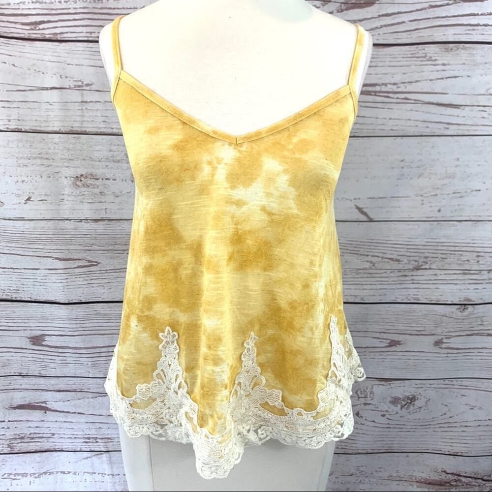 Jolt yellow lace tank summer tie dye top